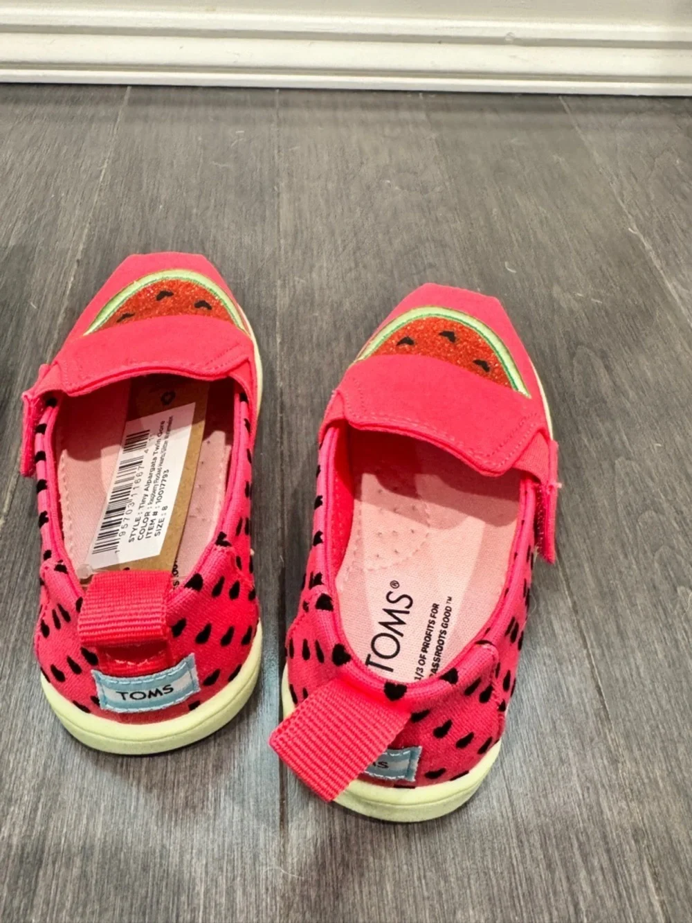 NWT TOMS Girls 8 Kids Pink Black Green Watermelon Slip-On Sneakers Canvas Shoes